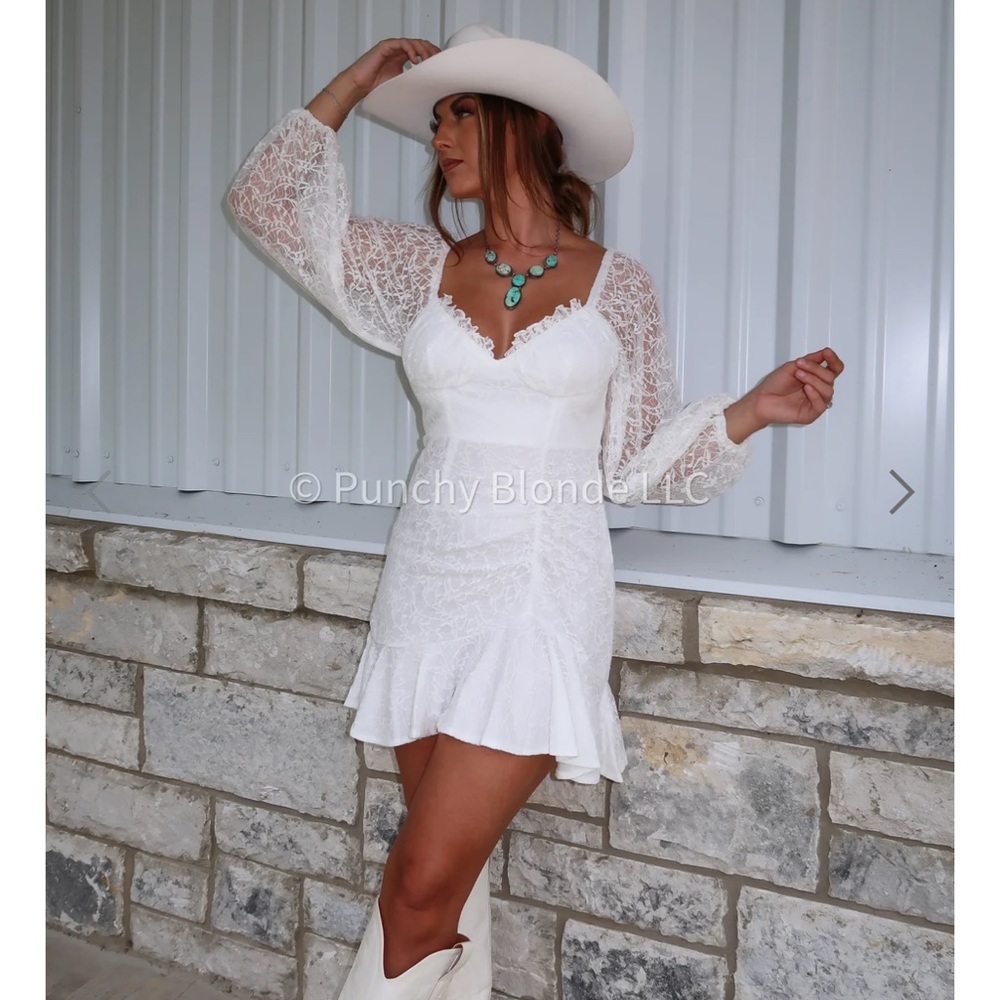 Elegant White Lace Dress